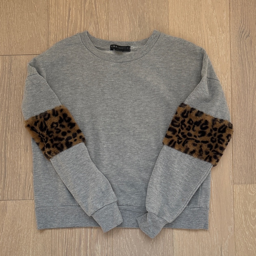 Gray Leopard Sleeve Accent Sweater
